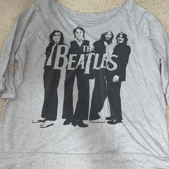 Girls medium Beatles tshirt - Picture 1 of 4